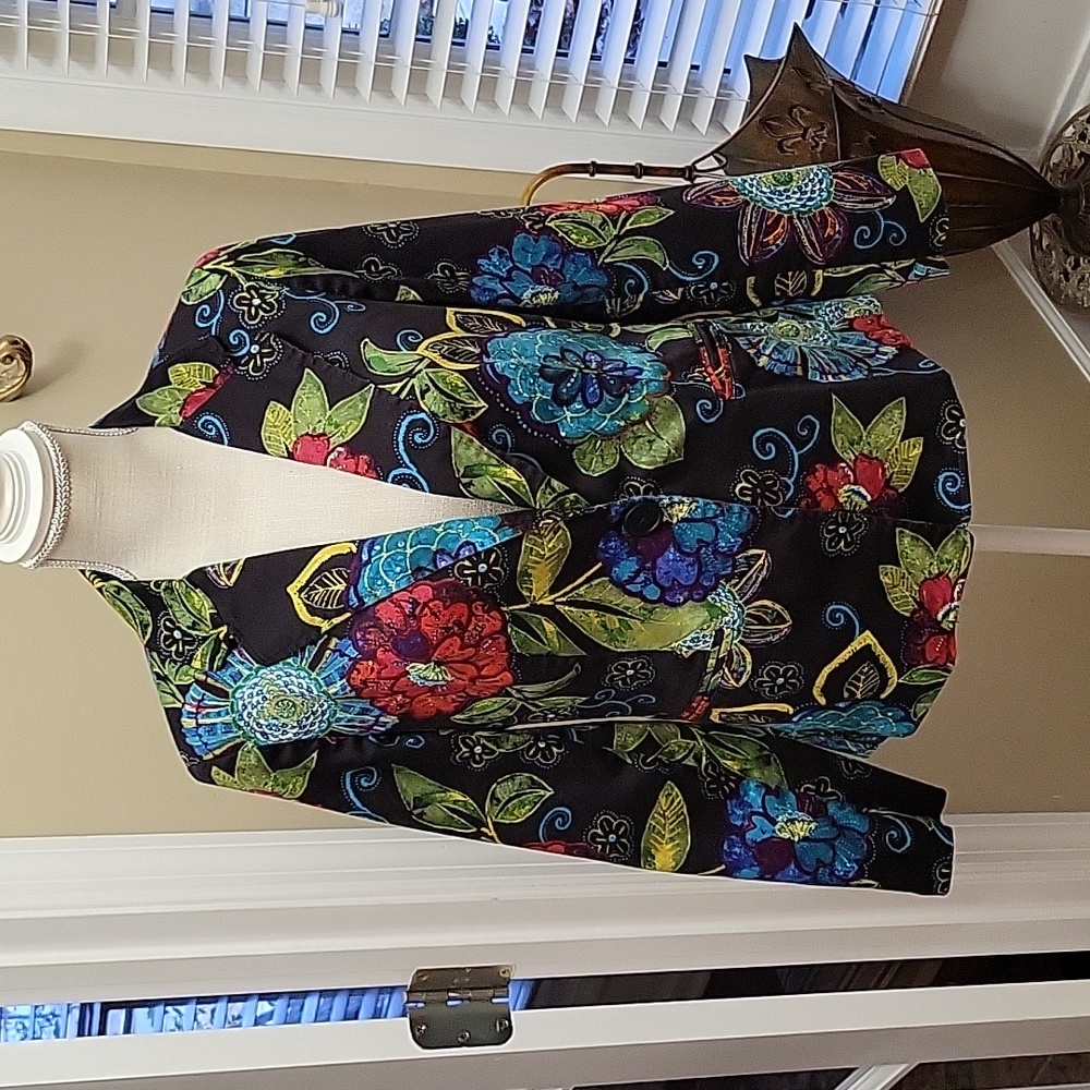 Chico's colorful floral design jacket notch collar long sleeve lined sz M EUC …